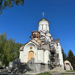 Закаменское: от кладбища к скверу