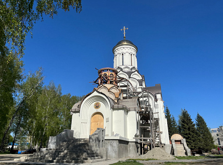 Закаменское: от кладбища к скверу